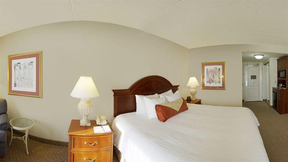 Hilton Garden Inn Auburn Riverwatch Екстер'єр фото