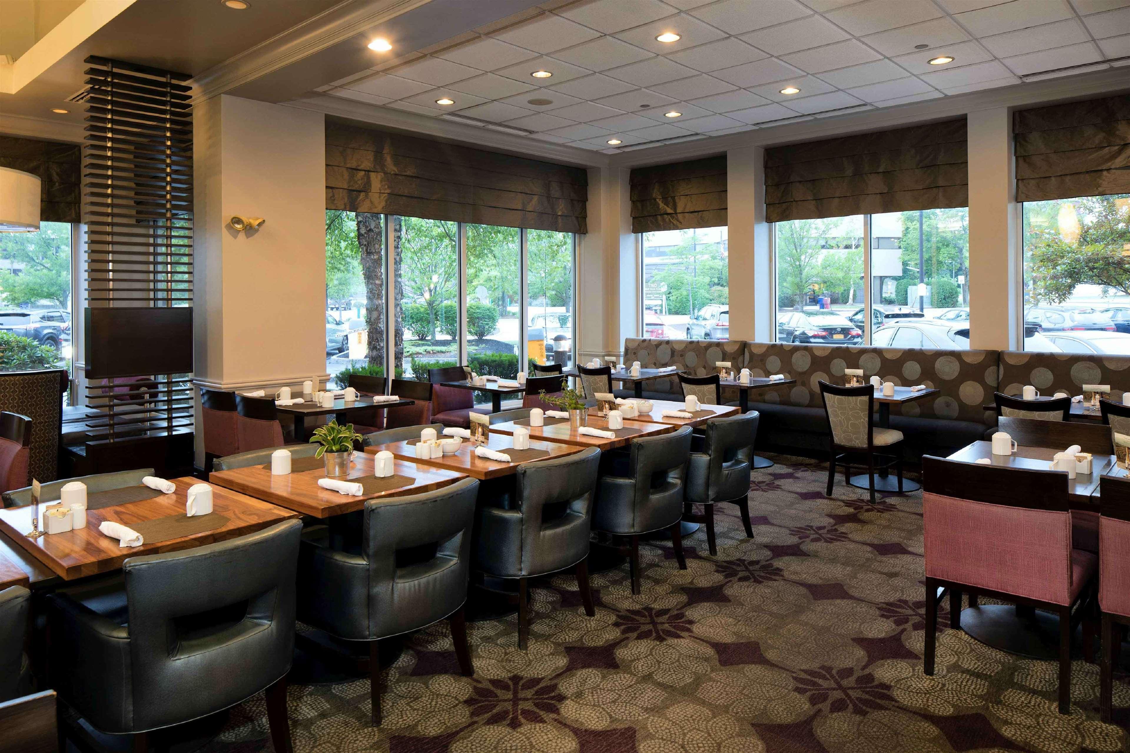 Hilton Garden Inn Auburn Riverwatch Екстер'єр фото