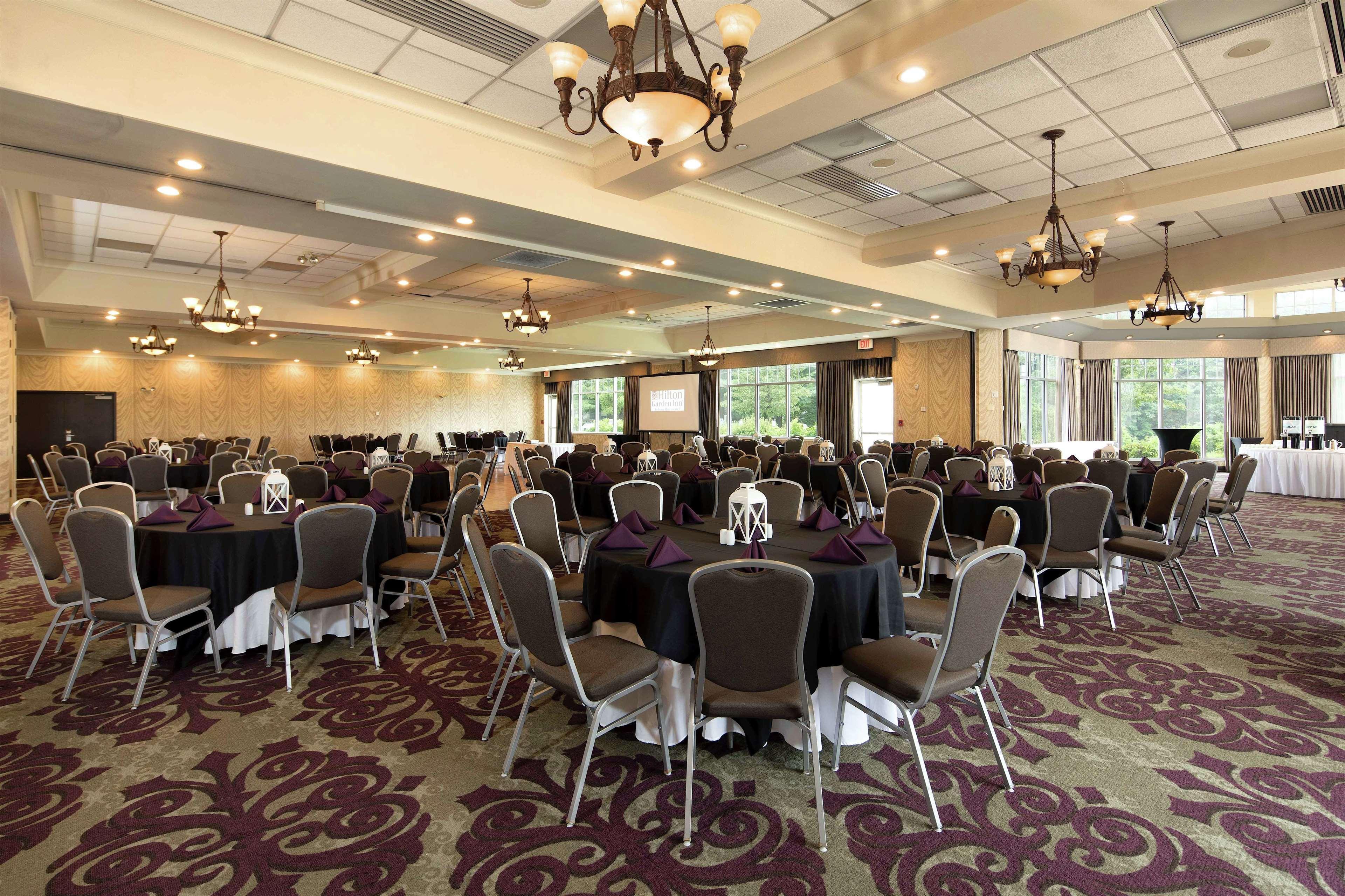 Hilton Garden Inn Auburn Riverwatch Екстер'єр фото