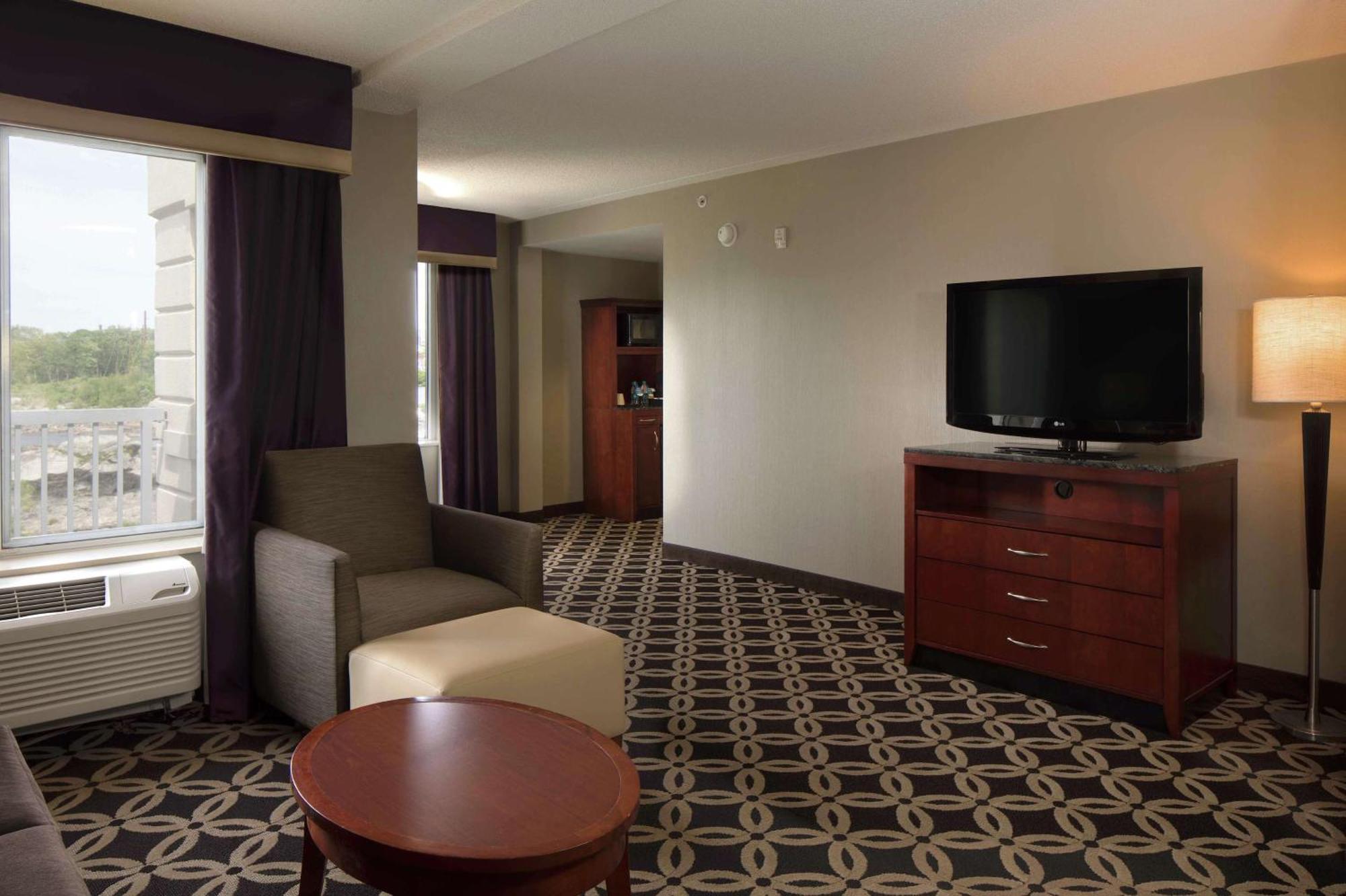 Hilton Garden Inn Auburn Riverwatch Екстер'єр фото