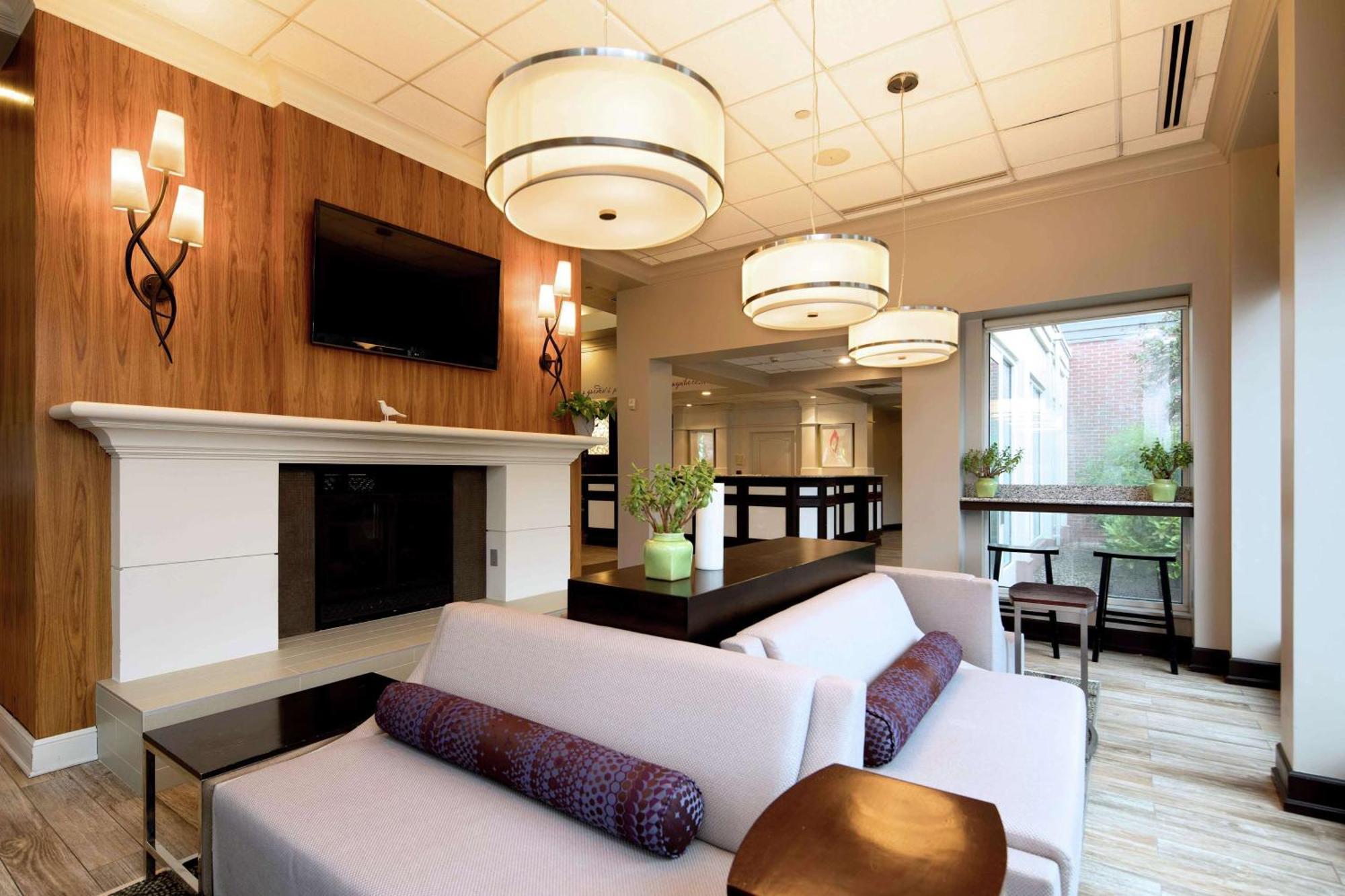 Hilton Garden Inn Auburn Riverwatch Екстер'єр фото